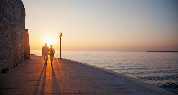 Seaside Walks in Korčula – Easy Routes Near the Beach and Town Center